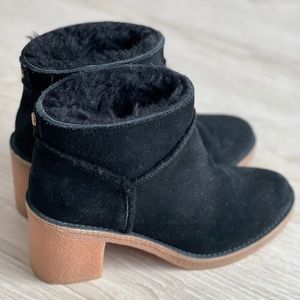 Ugg Kasen Booties—Black 6.5